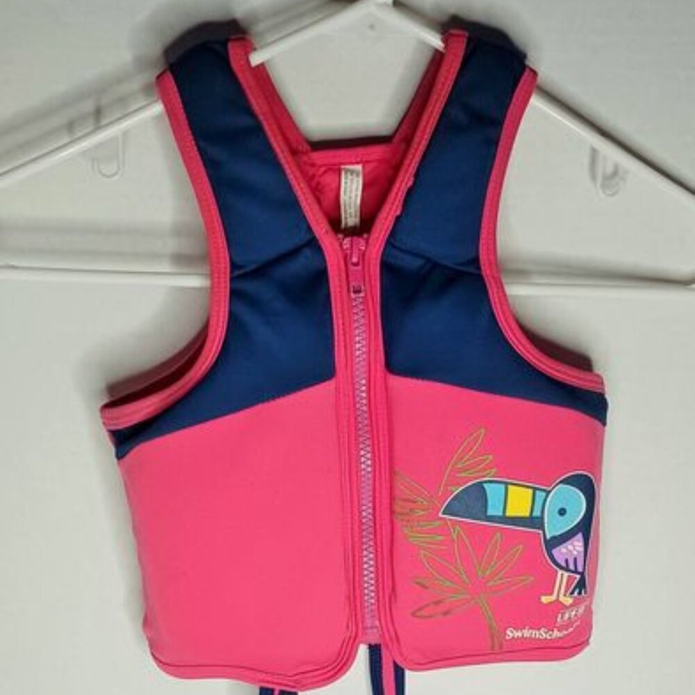 Swim School Age 2-4 maximum 33 lbs zippered with adjustable strap